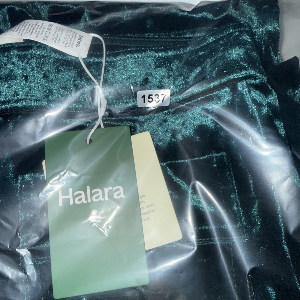 NWT Halara High Waisted Pockets Straight Leg Velvet Casual Pants‎ green small - Picture 16 of 16